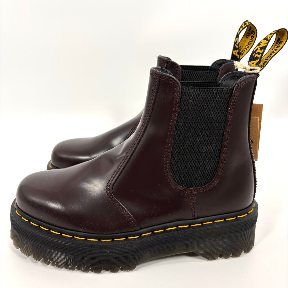 Nw Dr. Martens 2976 Quad Platform Chelsea Boots Womens 9 Mens 8 Burgundy Leather - Picture 6 of 13